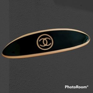 Chanel boat hair clip